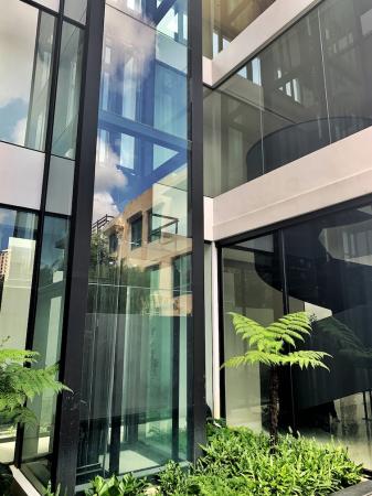 Thang Máy Quan Sát