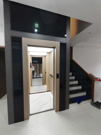 Thang máy nhập khẩu giá tốt