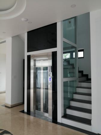 Thang Máy Vách Kính