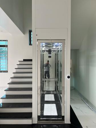 Thang máy gia đình mini