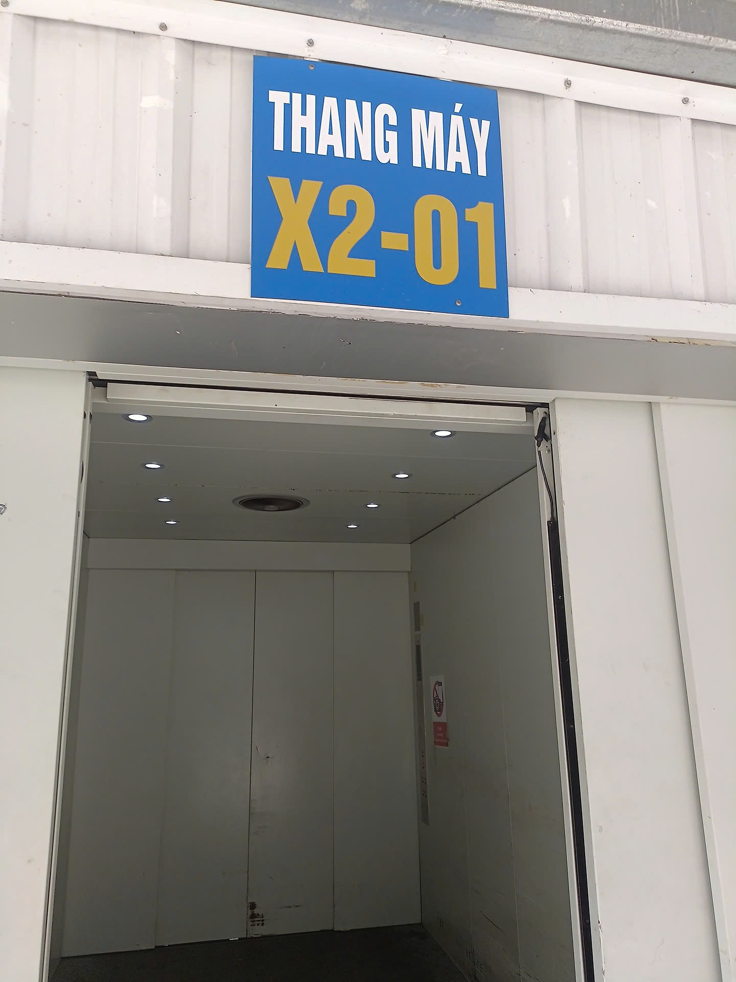 Sửa chữa thang máy tải hàng Hải Phòng